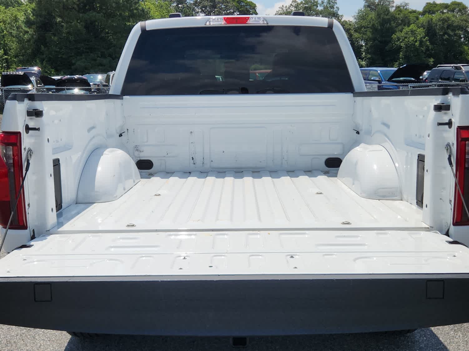 2024 Ford F-150 XLT photo 16