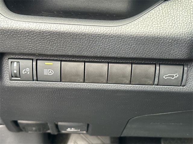 2024 Toyota RAV4 XLE photo 15