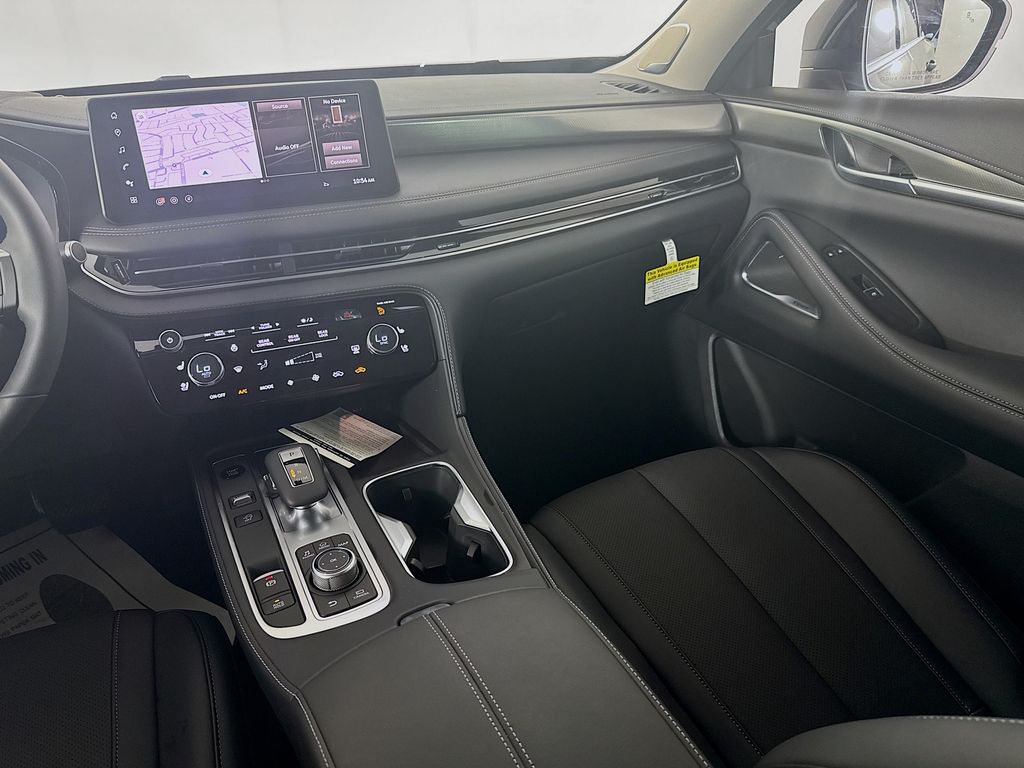 2026 Infiniti QX60 Luxe photo 22