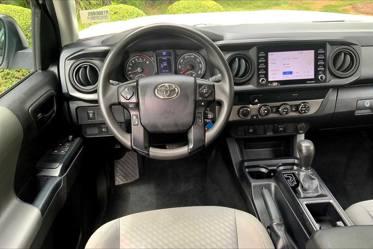 2021 Toyota Tacoma SR 4x4 Access Cab photo 5