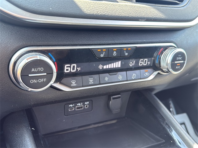 2020 Nissan Altima 2.5 SV photo 28