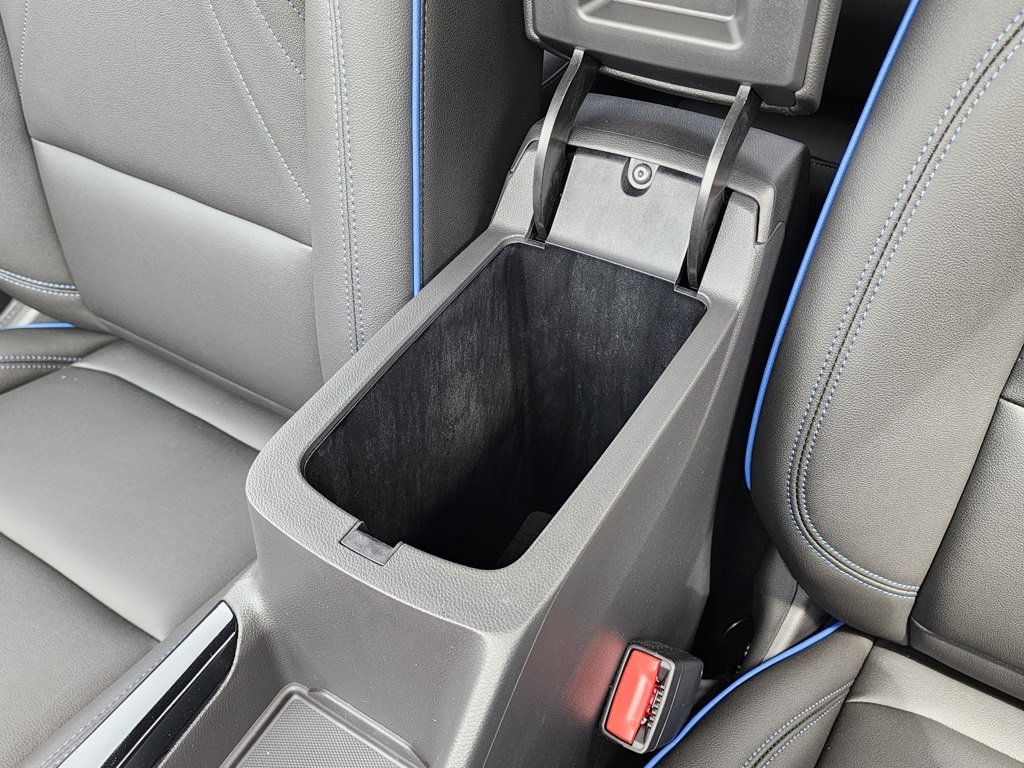 2025 Buick Envista ST photo 28
