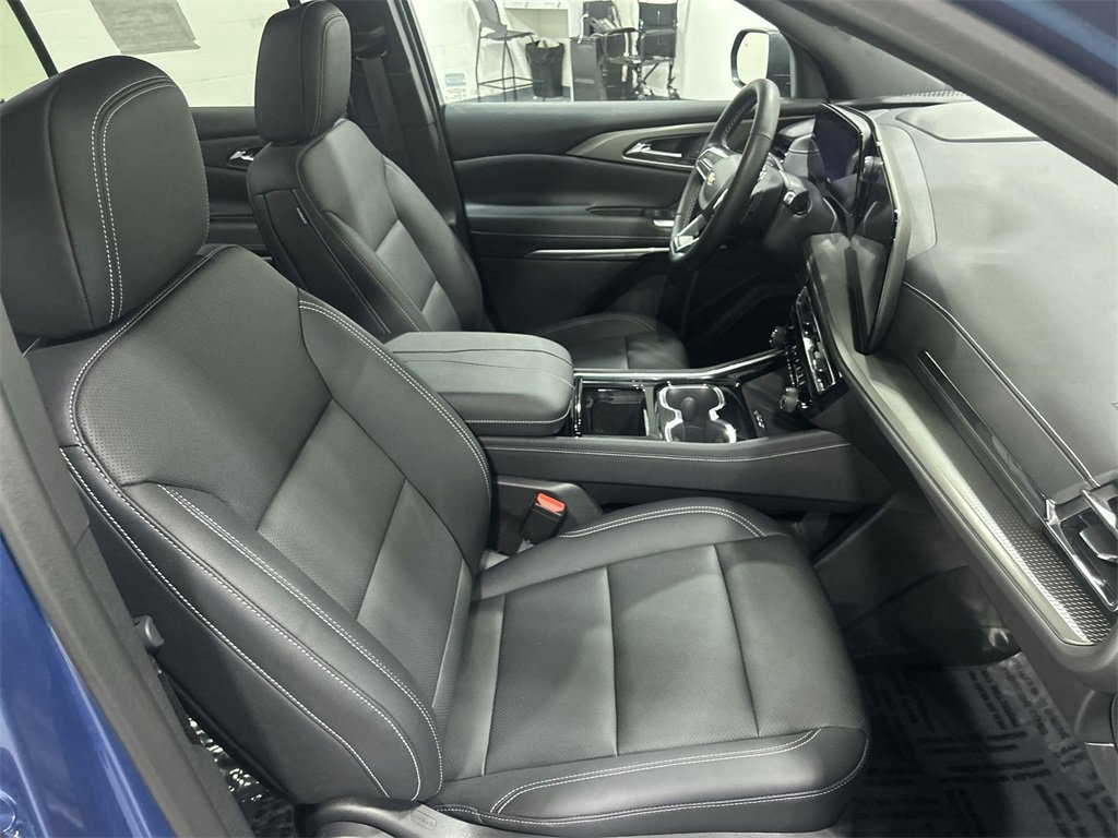 2024 Chevrolet Traverse photo 21