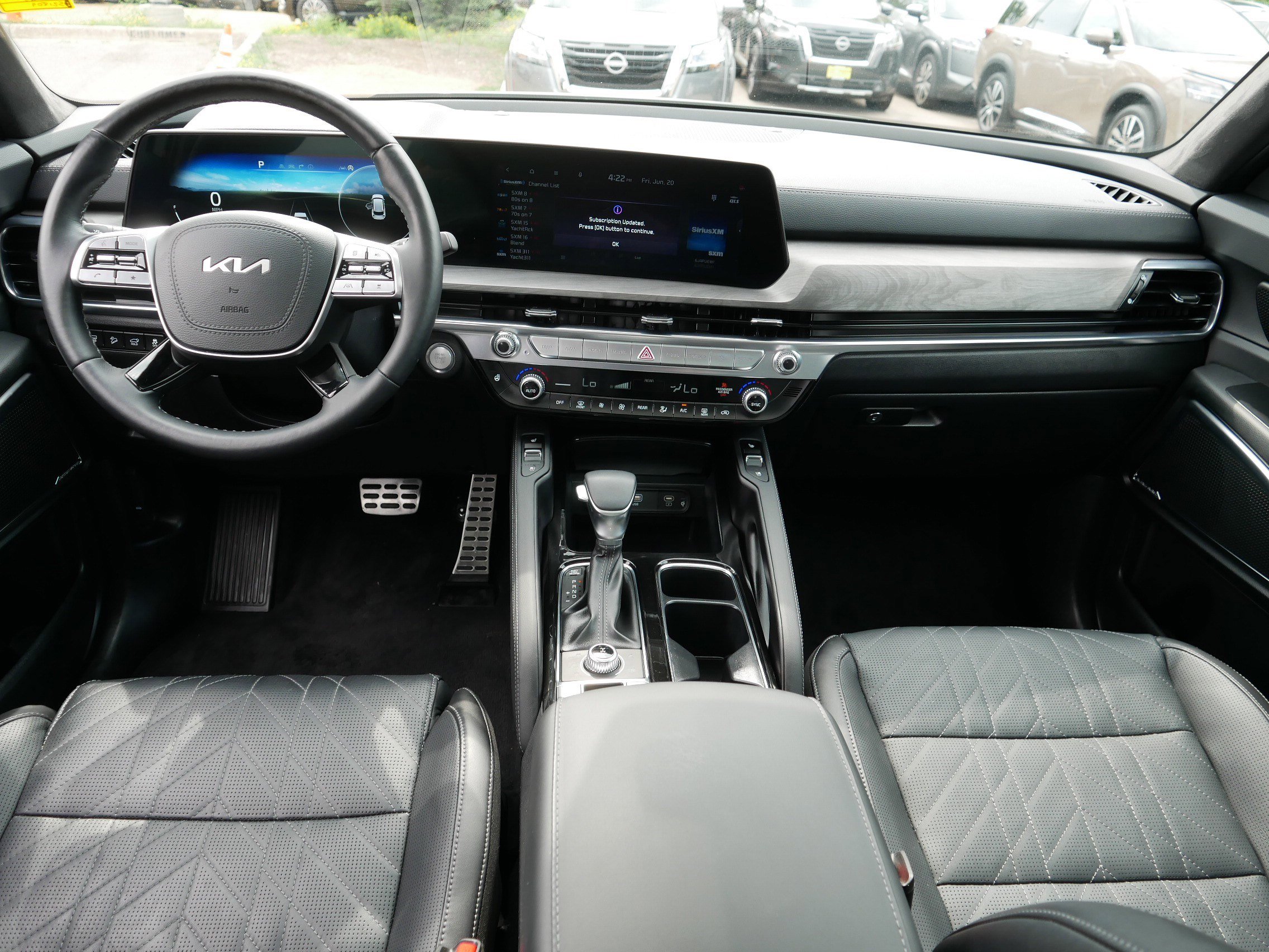 2024 Kia Telluride SX Prestige X-Line photo 10