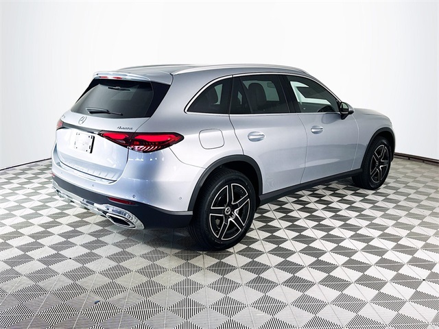 2026 Mercedes Benz GLC 300 4MATIC photo 7
