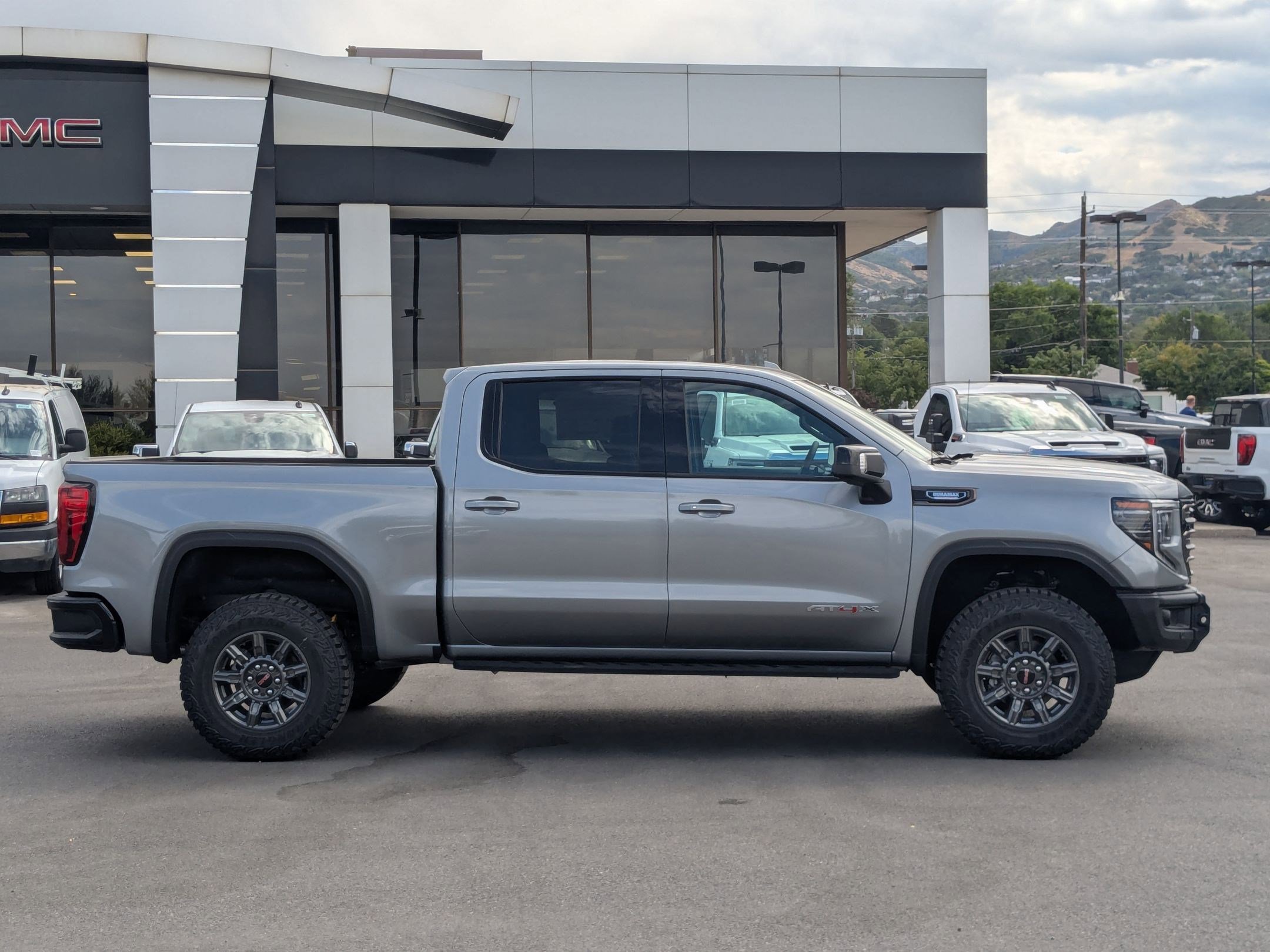 2026 Gmc Sierra AT4X photo 6
