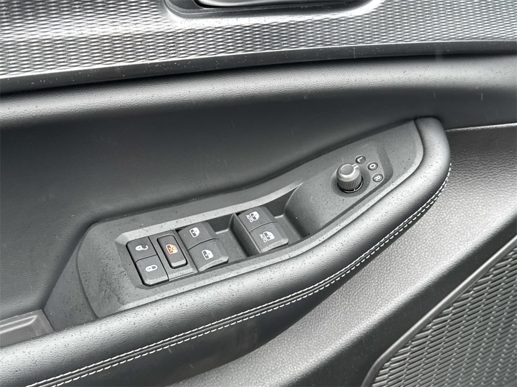 2025 Jeep Grand Cherokee Laredo photo 28
