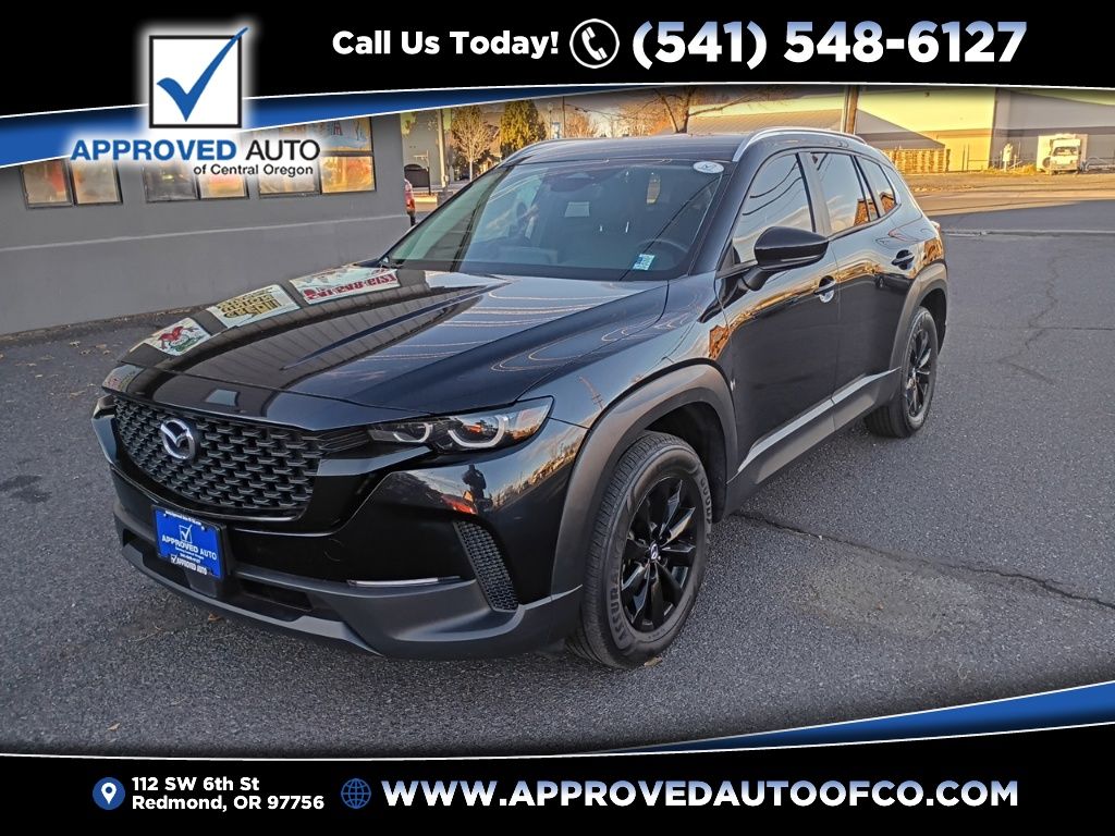 2025 Mazda CX-50 Select's photo