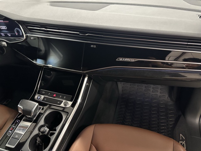 2022 Audi Q7 55 Premium Plus photo 18
