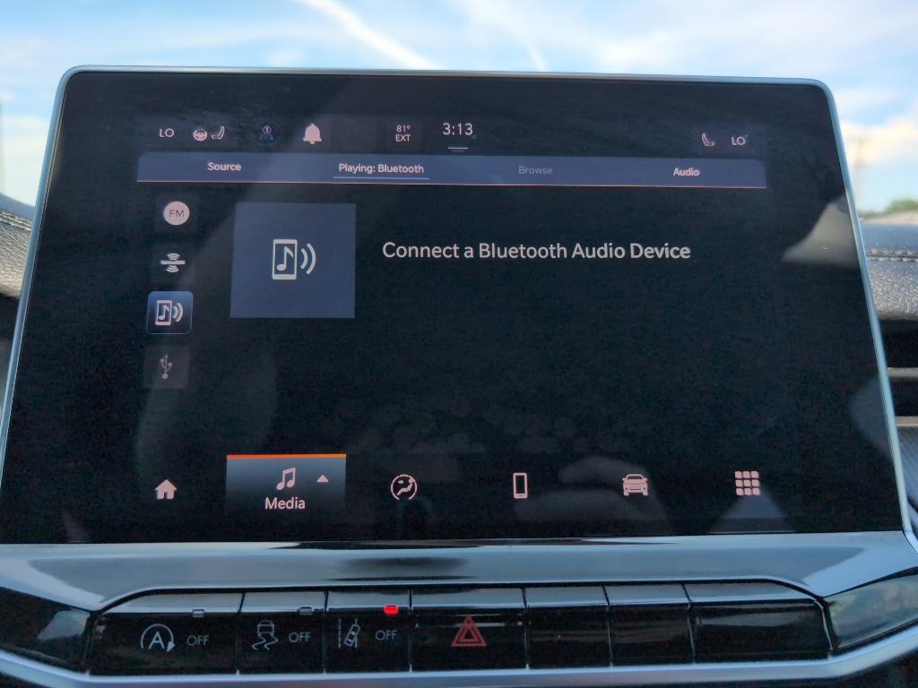 2023 Jeep Compass Altitude photo 19