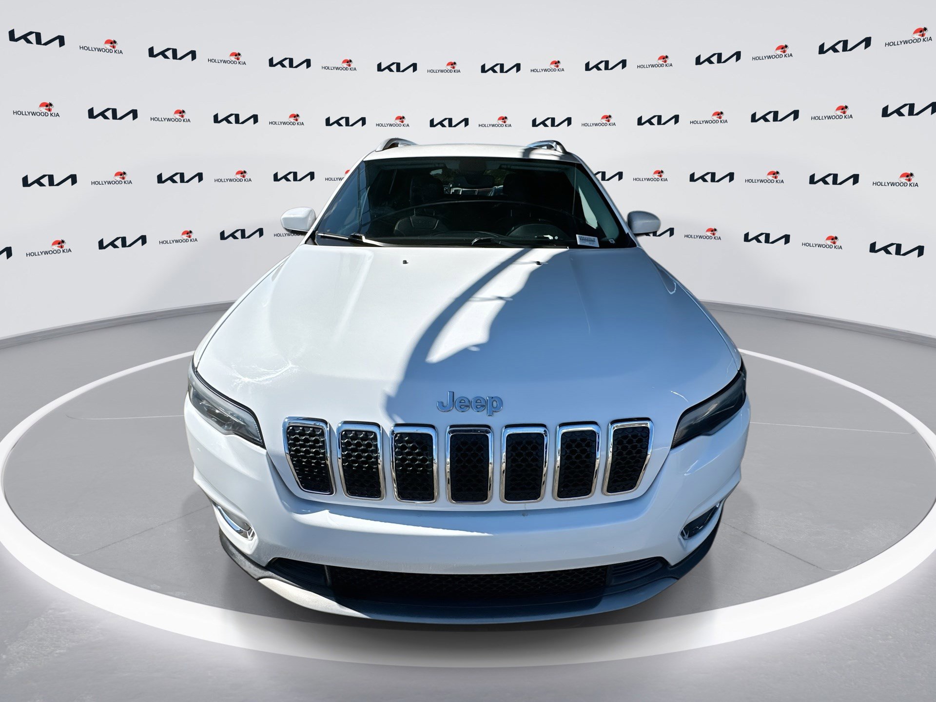 2019 Jeep Cherokee Limited photo 3