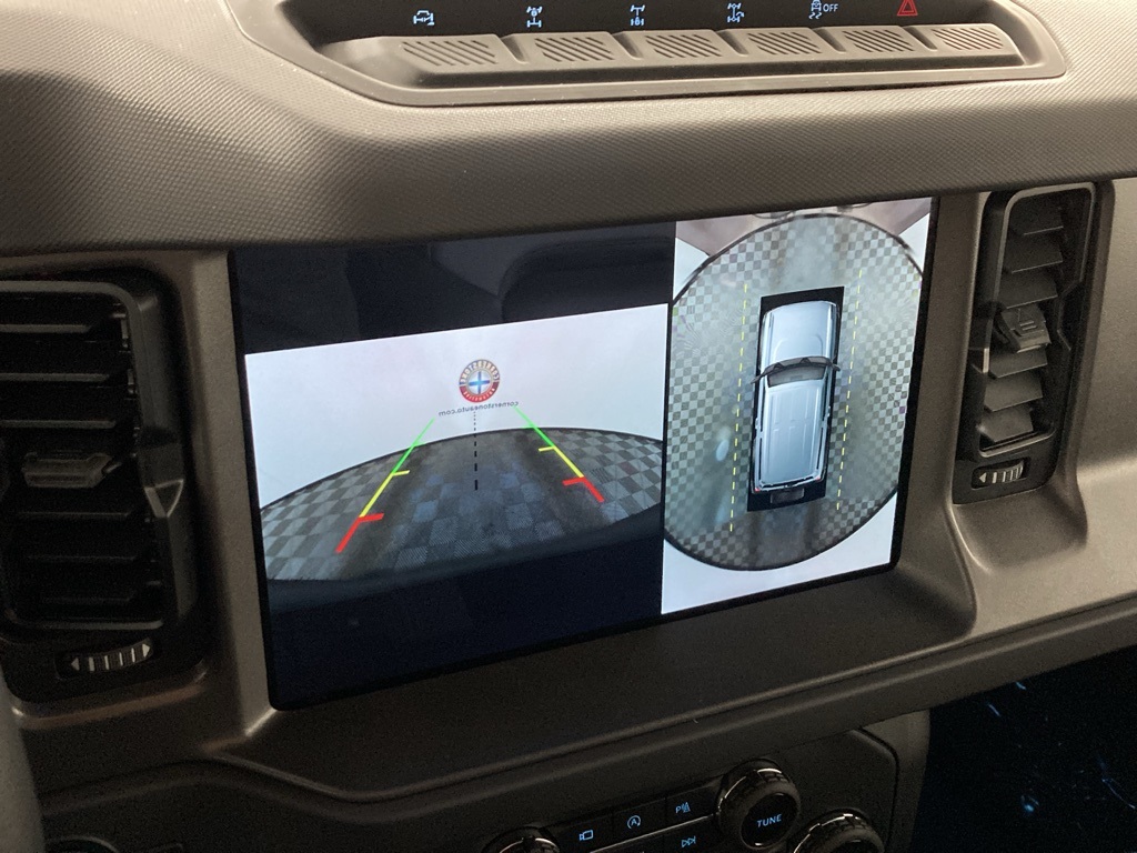 2025 Ford Bronco Badlands photo 4