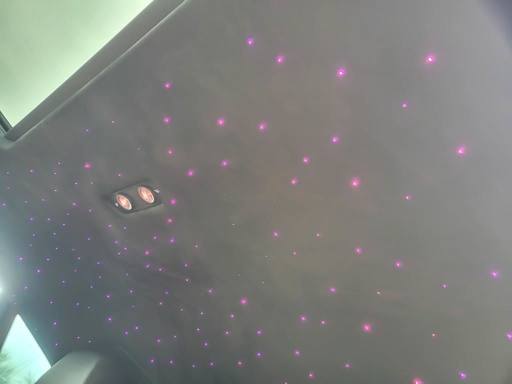 2019 LAMBORGHINI URUS - Image 11