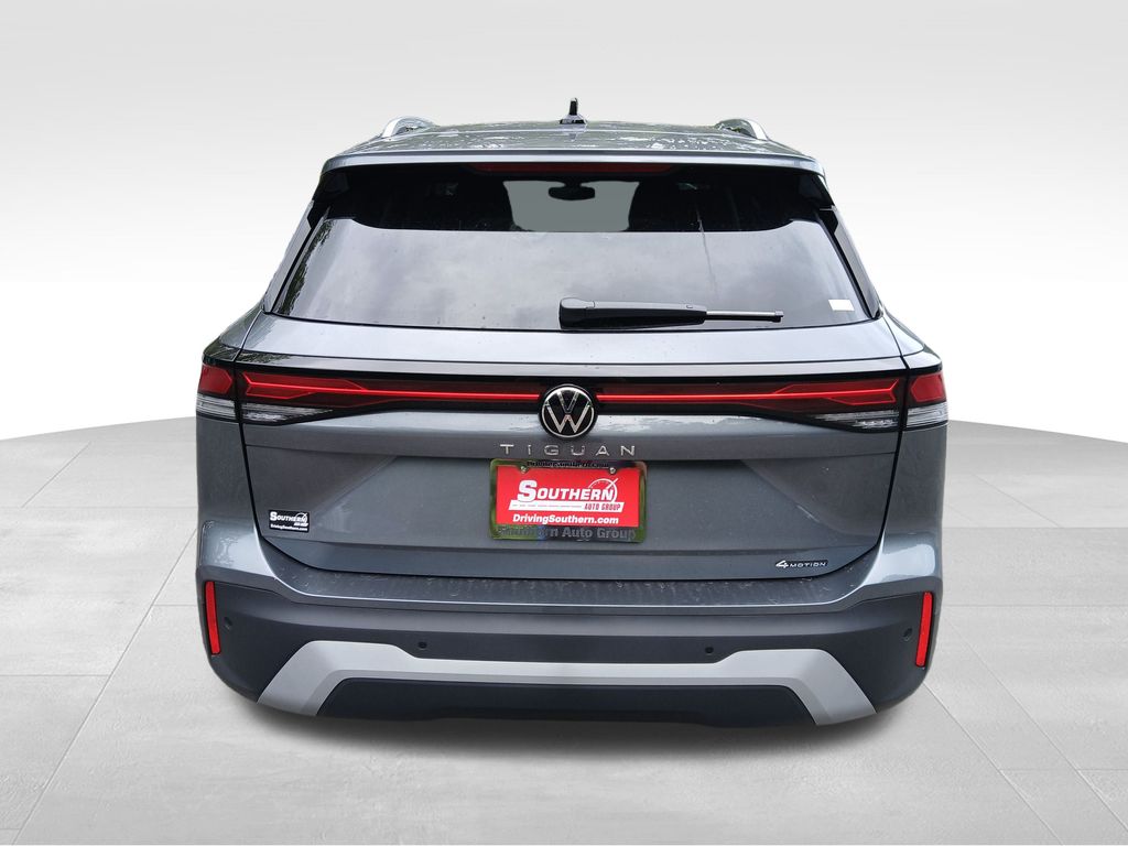 2025 Volkswagen Tiguan S photo 4