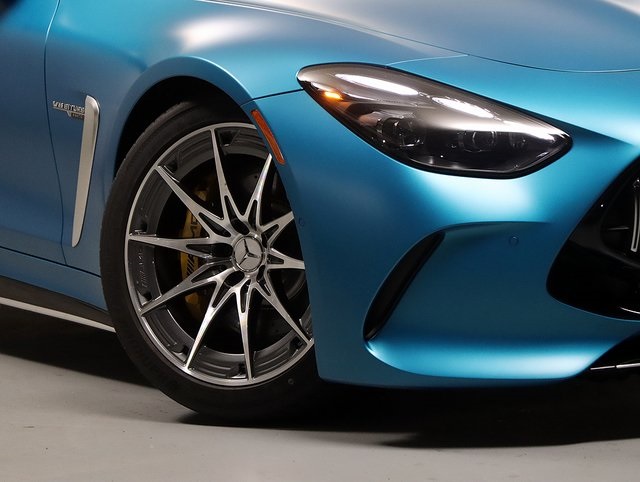2025 Mercedes Benz AMG GT 63 photo 3