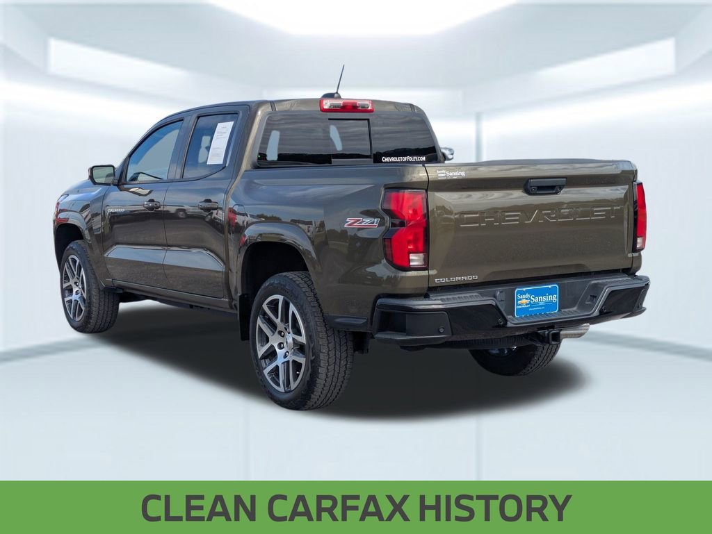 2023 Chevrolet Colorado Z71 photo 3