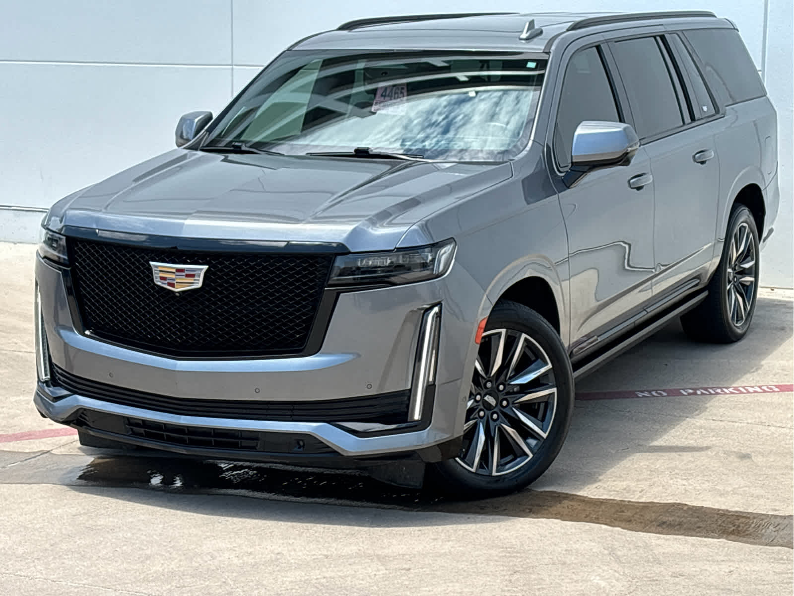 Used 2022 Satin Steel Metallic Cadillac Sport Platinum image 1