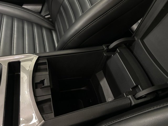 2024 Ford Edge SEL photo 28