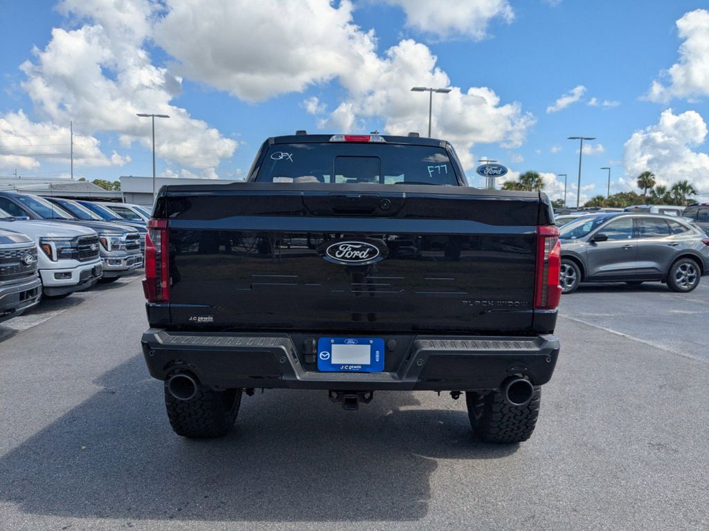 2025 Ford F-150 XLT photo 4