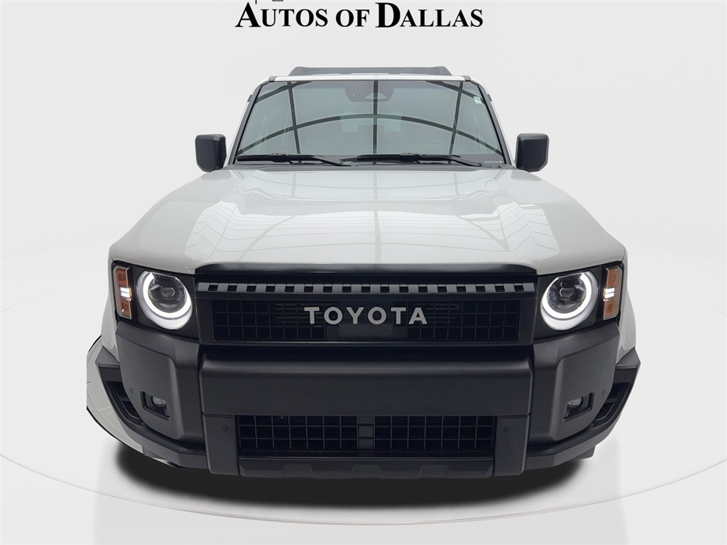 2025 Toyota Land Cruiser Base photo 3