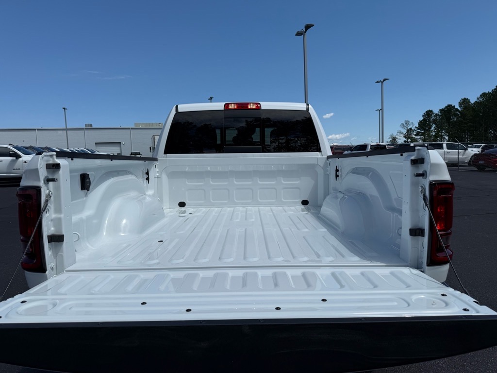 2025 Ram 2500 Tradesman photo 6