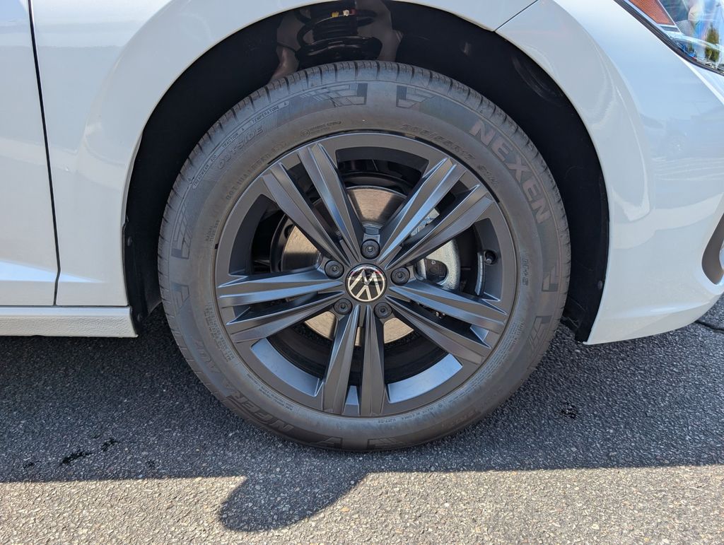 2024 Volkswagen Jetta 1.5T SE photo 27