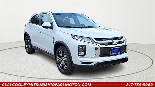 2026 Mitsubishi Outlander Sport ES's photo
