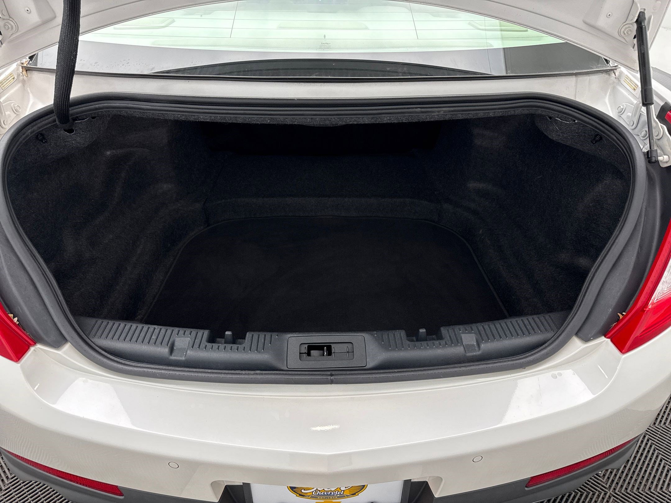 2014 Lincoln MKS EcoBoost photo 22