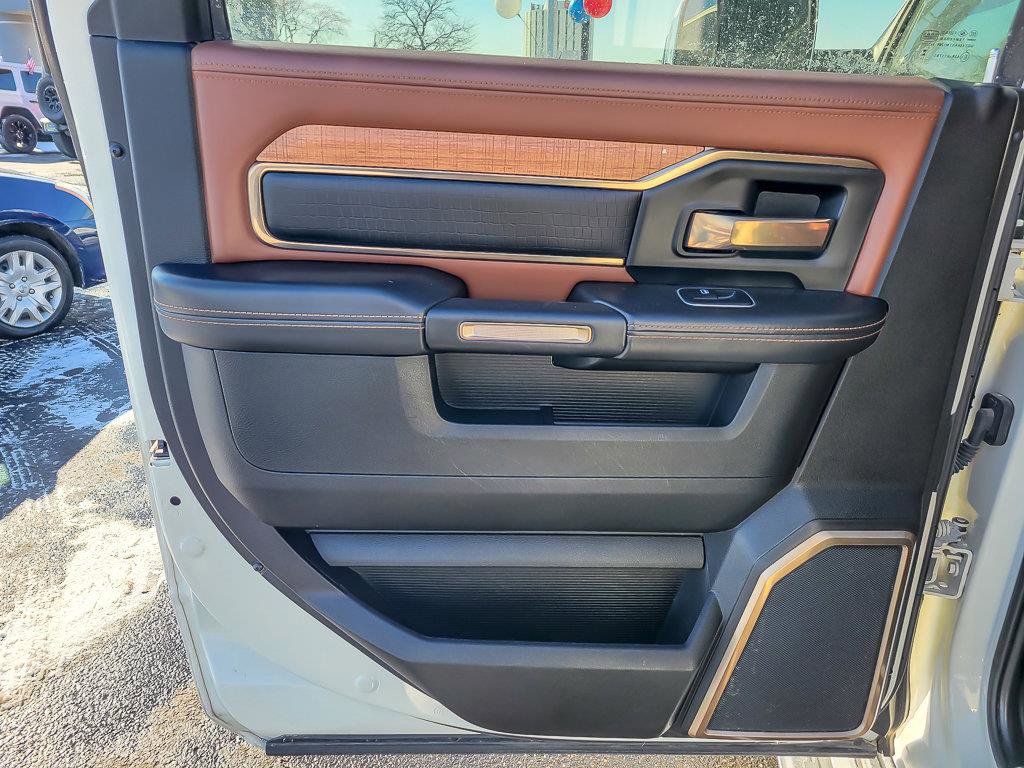 2022 RAM 2500 - Image 24