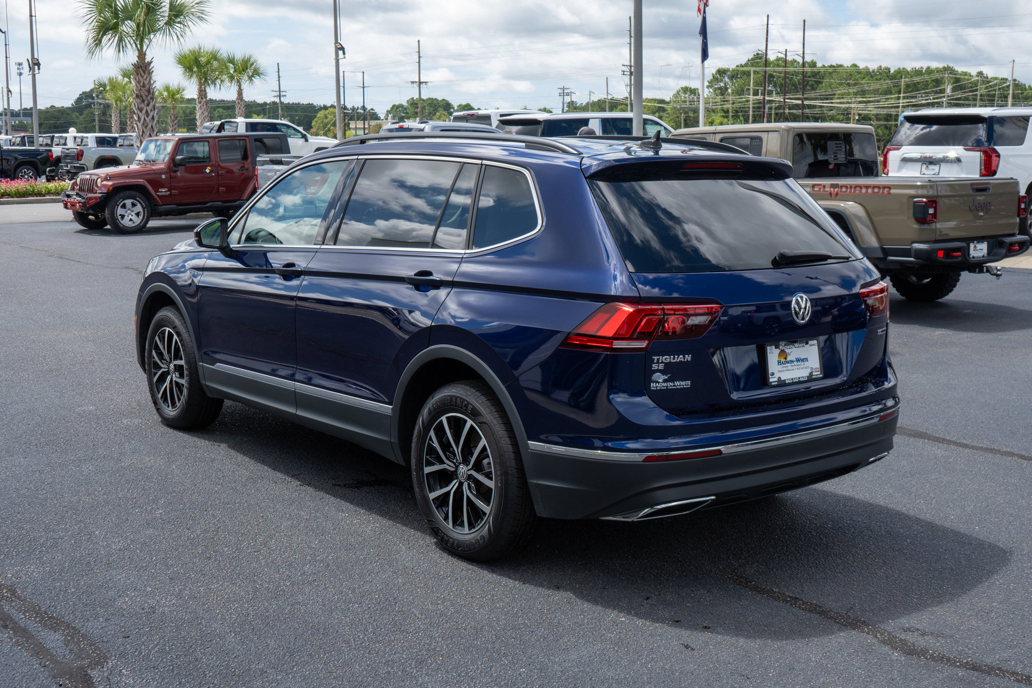 2021 Volkswagen Tiguan SE photo 4