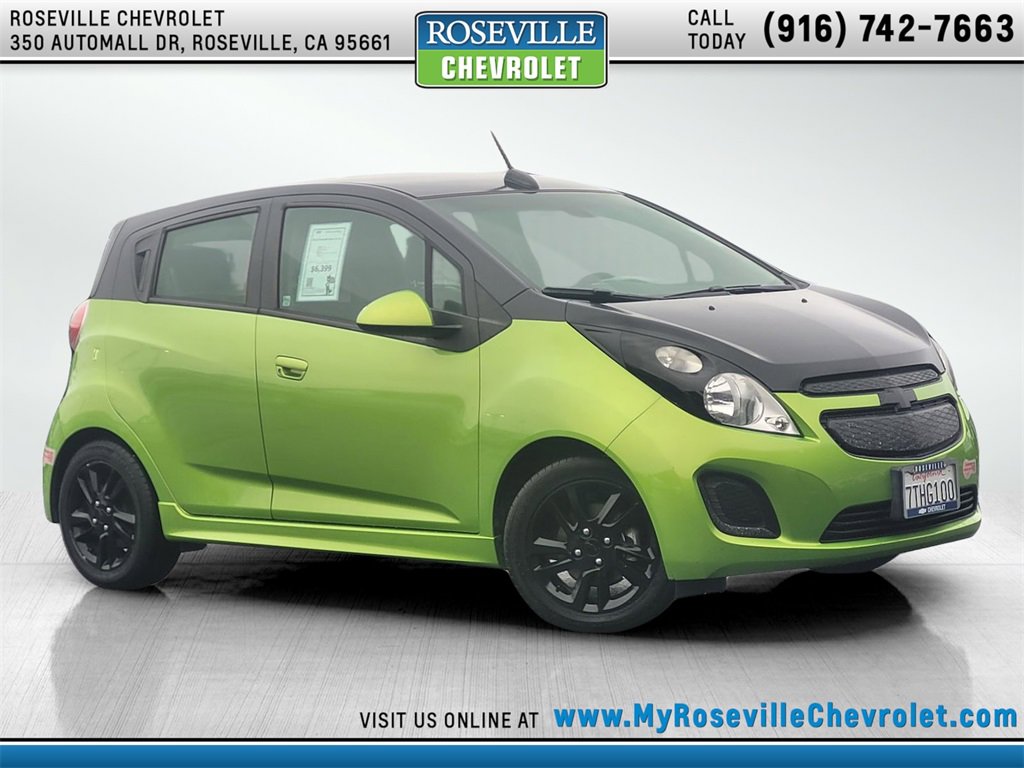2016 Chevrolet Spark 2LT's photo