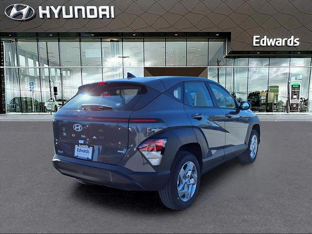 2026 Hyundai Kona SE photo 4
