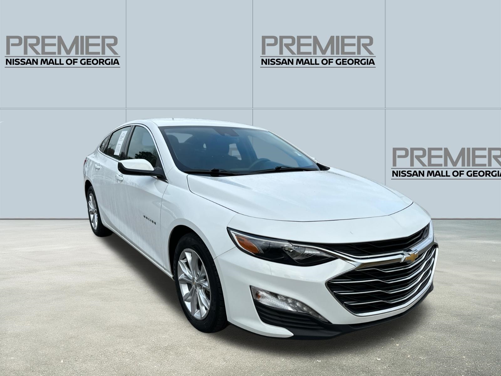 2023 Chevrolet Malibu 1LT photo 3