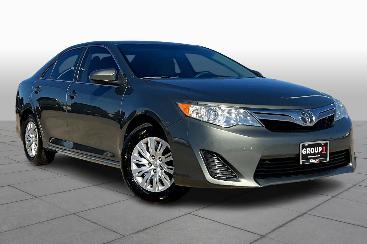 Used 2014 Toyota Camry LE with VIN 4T4BF1FK2ER435156 for sale in Richmond, TX