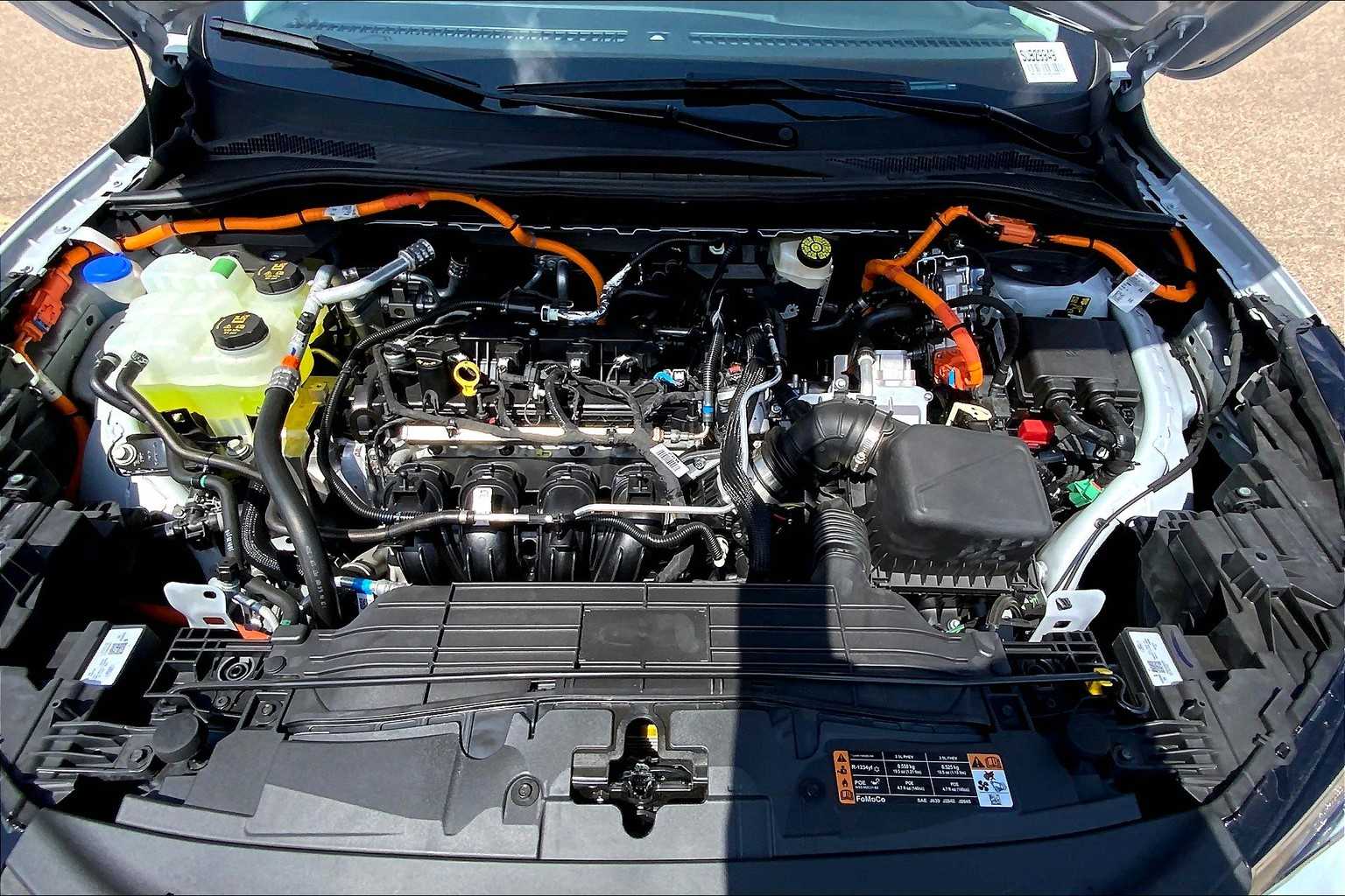 2025 Ford Escape Plug-In Hybrid photo 15