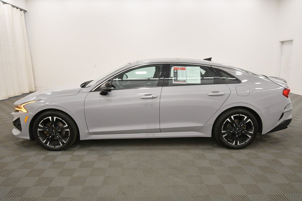 2022 Kia K5 GT-Line photo 4