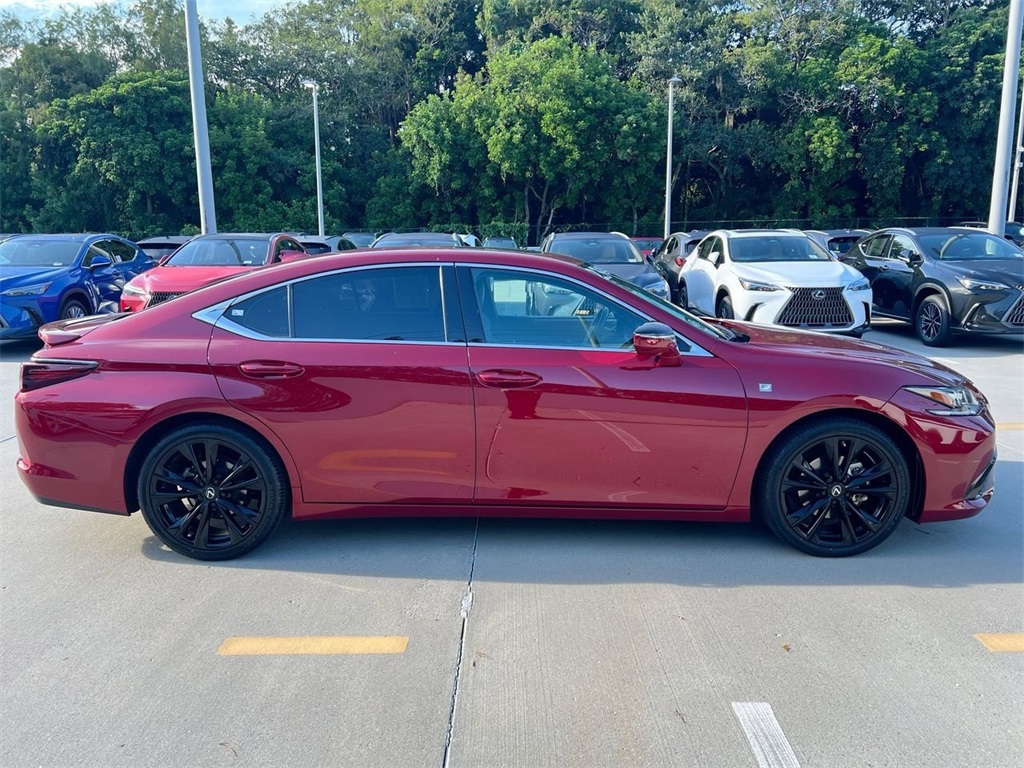 2023 Lexus ES 350 F SPORT photo 8