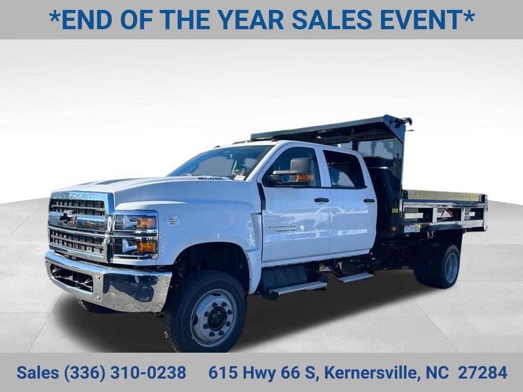 2024 Chevrolet Silverado 4500 Medium Duty Chassis Cab Work Truck's photo