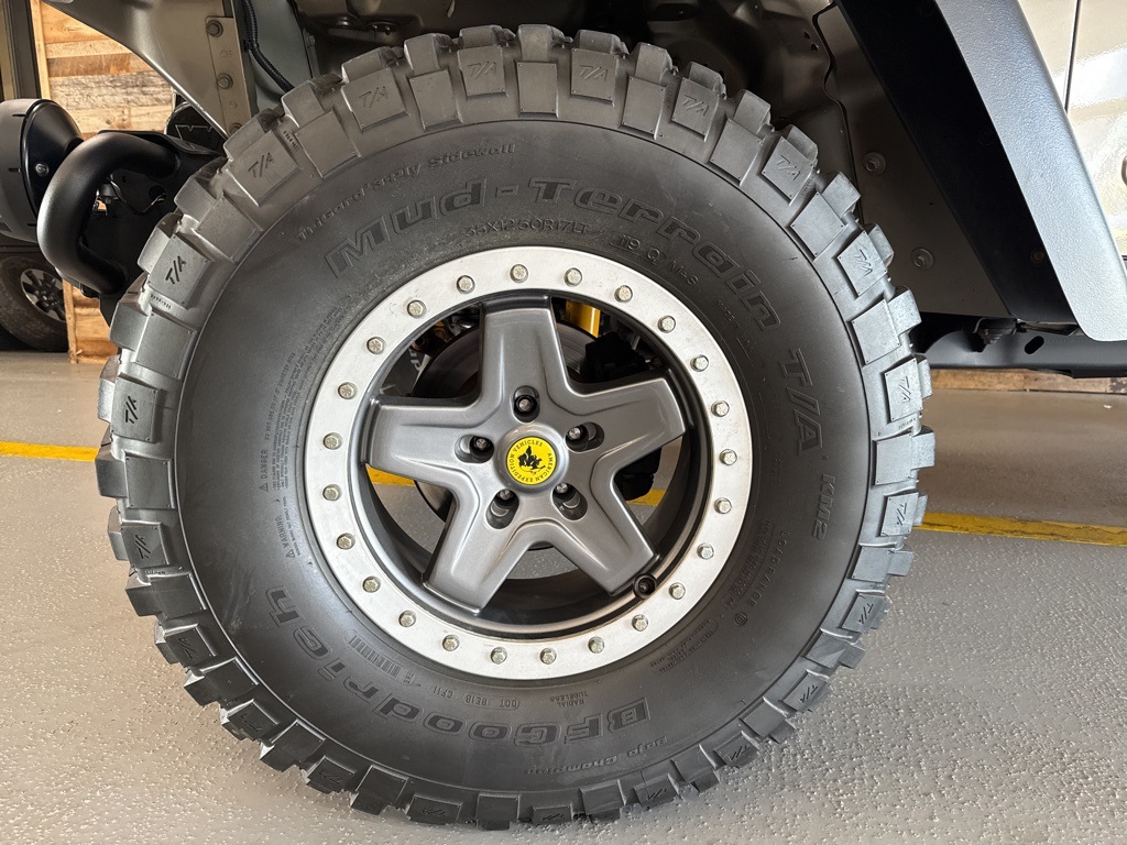 2004 Jeep Wrangler Rubicon photo 3