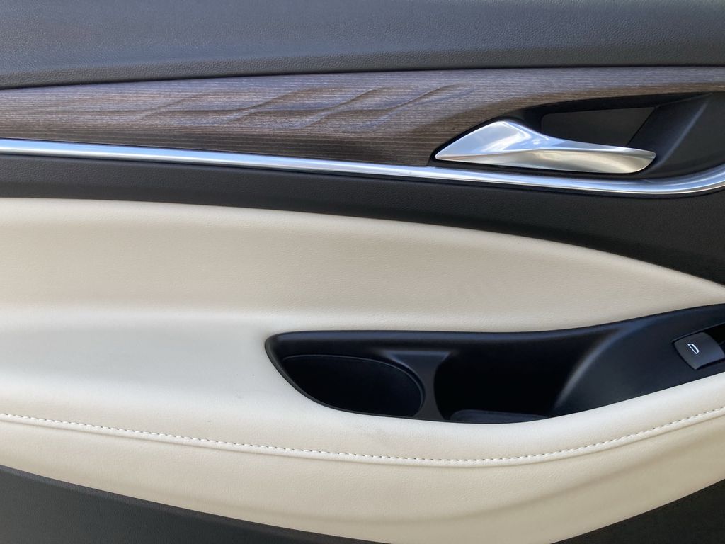 2022 Buick Enclave Avenir photo 30