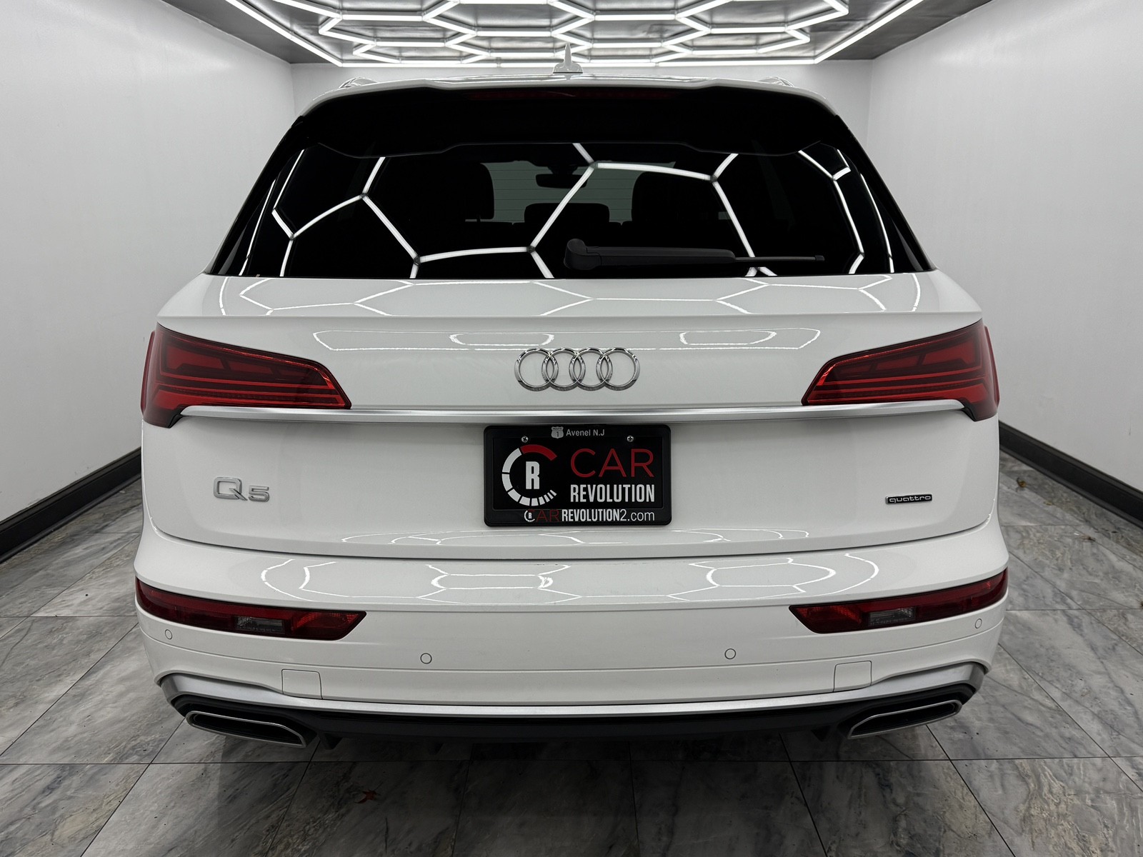 2023 Audi Q5 S line Premium Plus photo 4