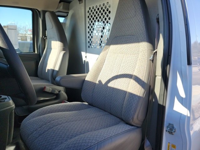 2024 Chevrolet Express 2500 Work Van photo 12