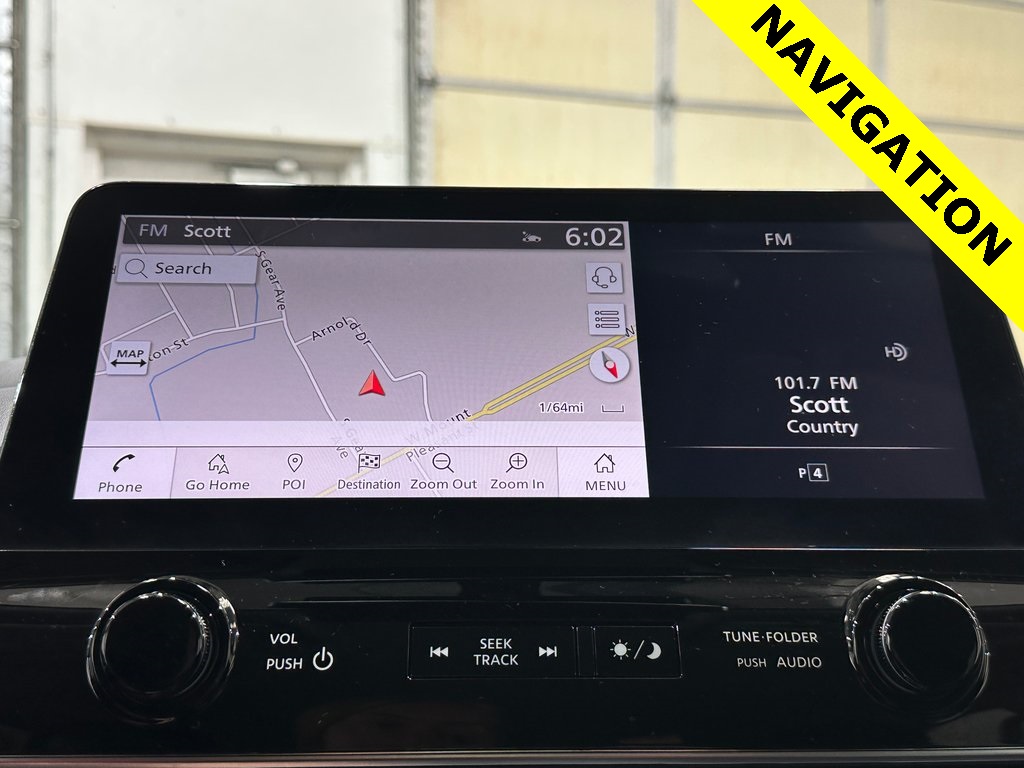 2023 Nissan Armada SV photo 19