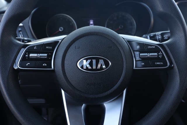 2020 Kia Optima LX photo 23