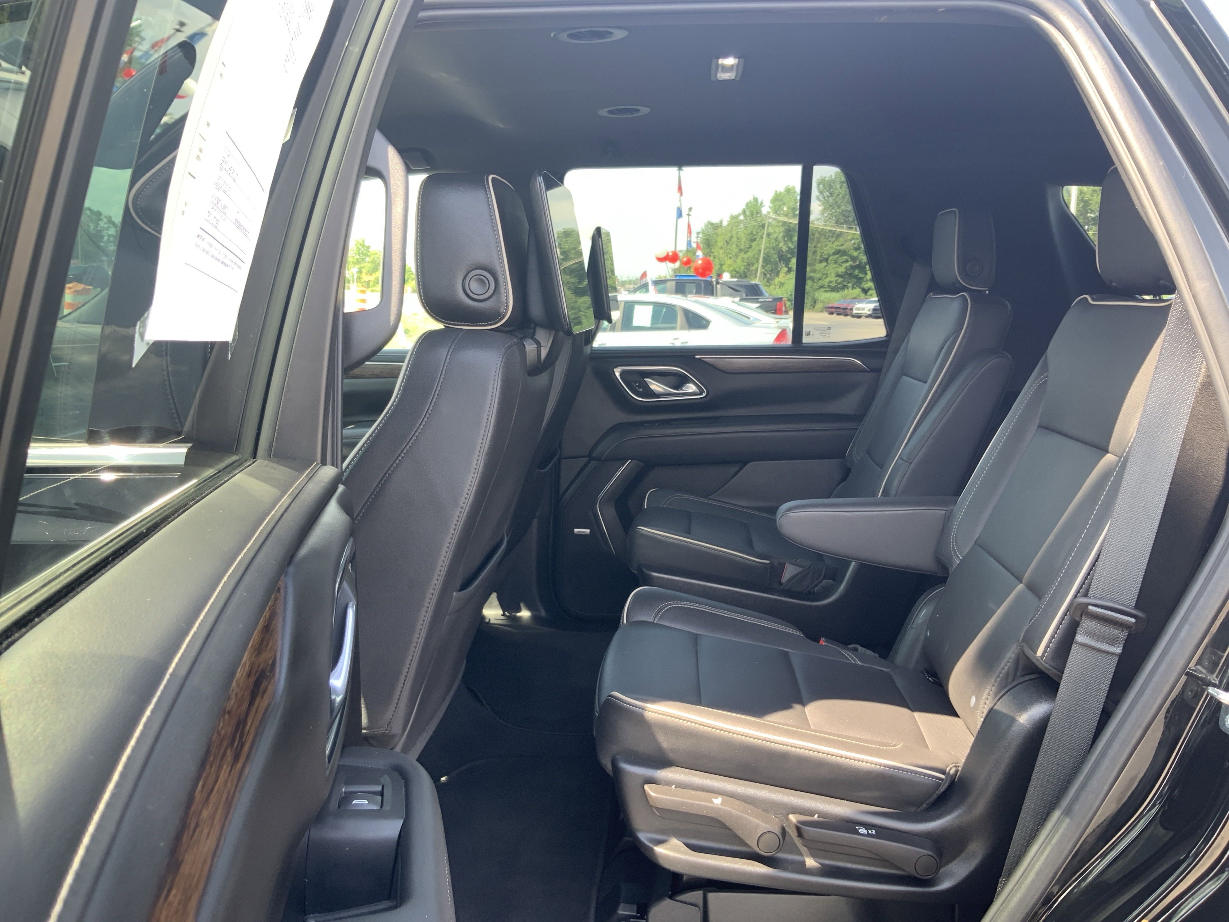 2023 Chevrolet Tahoe Premier photo 13