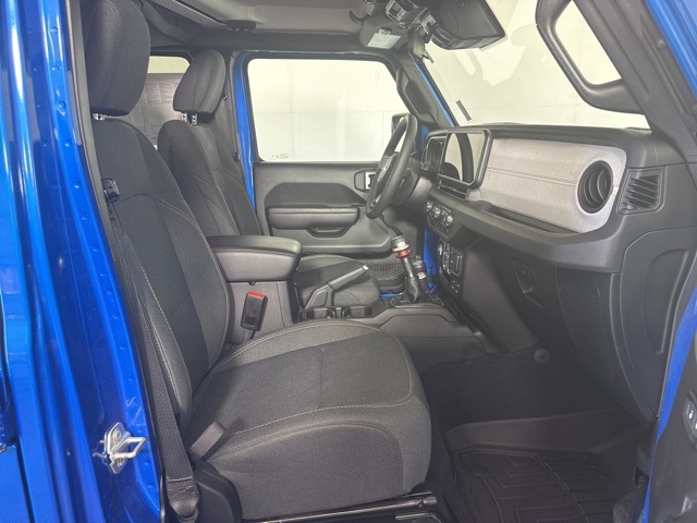 2024 Jeep Wrangler Sport S photo 4
