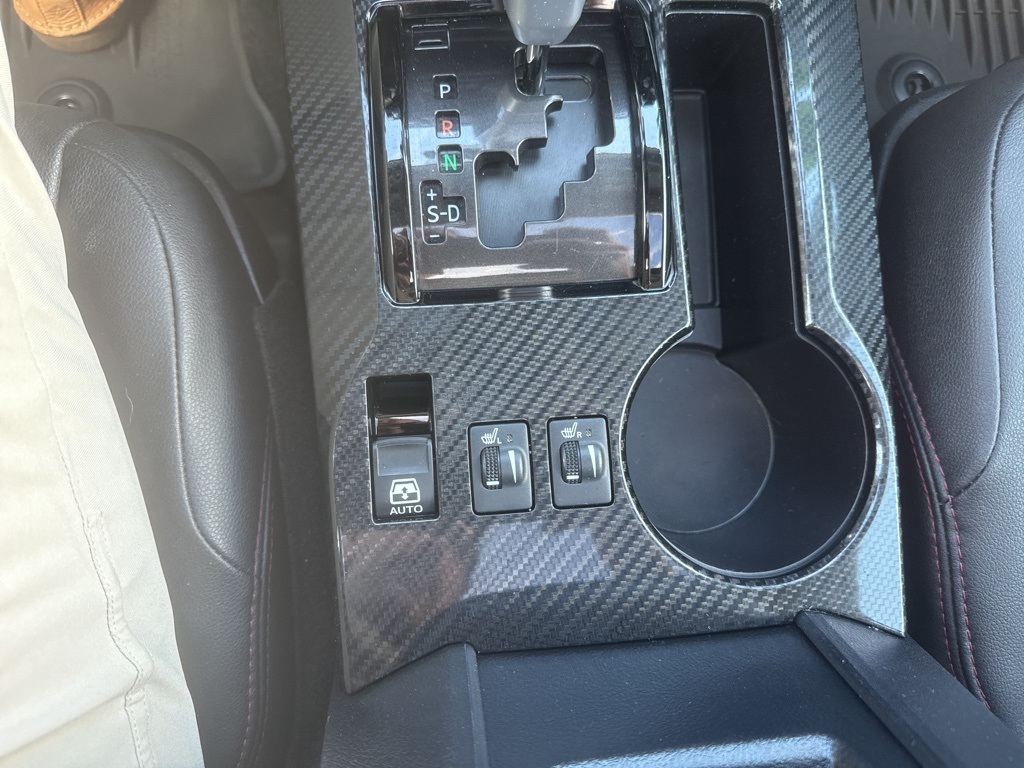 2022 Toyota 4Runner TRD Off-Road Premium photo 16