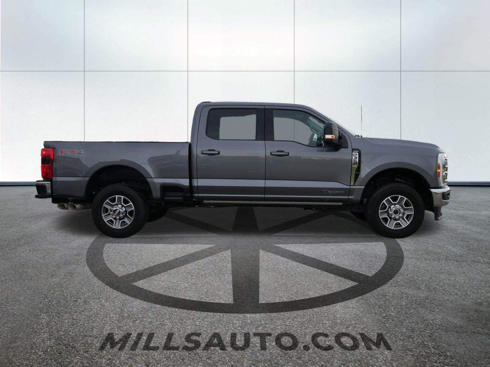 2024 Ford F-350 Lariat photo 6