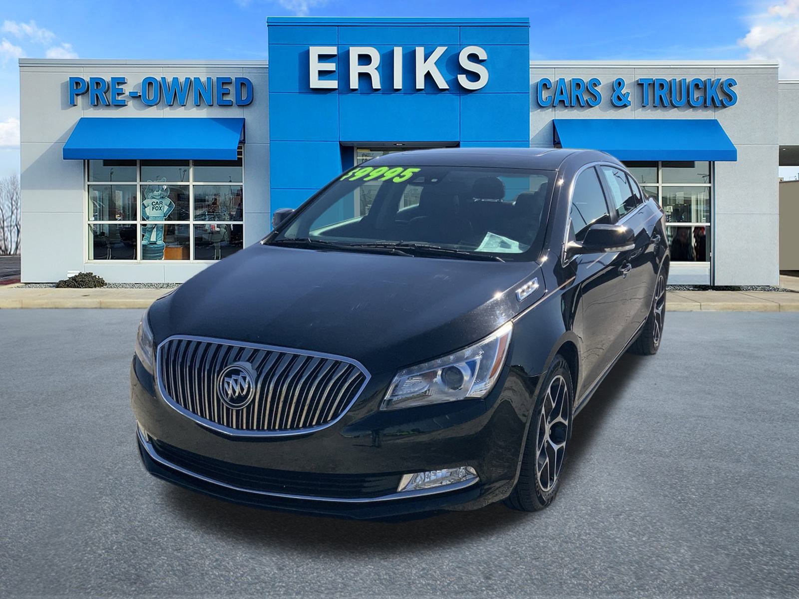 2016 Buick LaCrosse Sport Touring photo 2