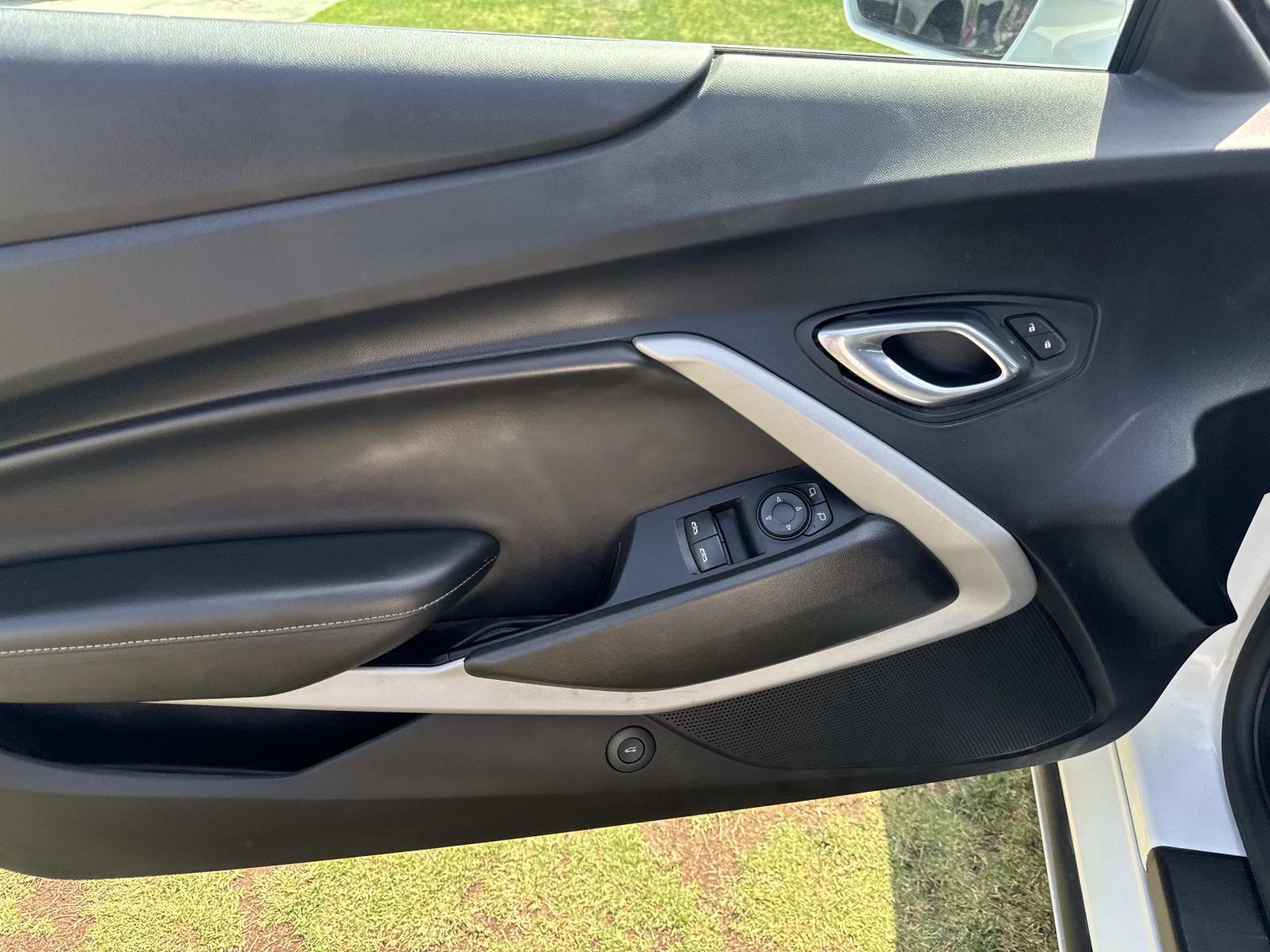 2020 Chevrolet Camaro 1LS photo 8